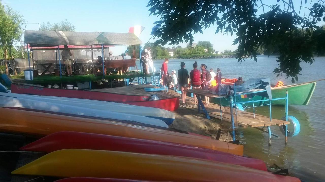 Camping Casuta Mihaela Crisan  Buitenkant foto